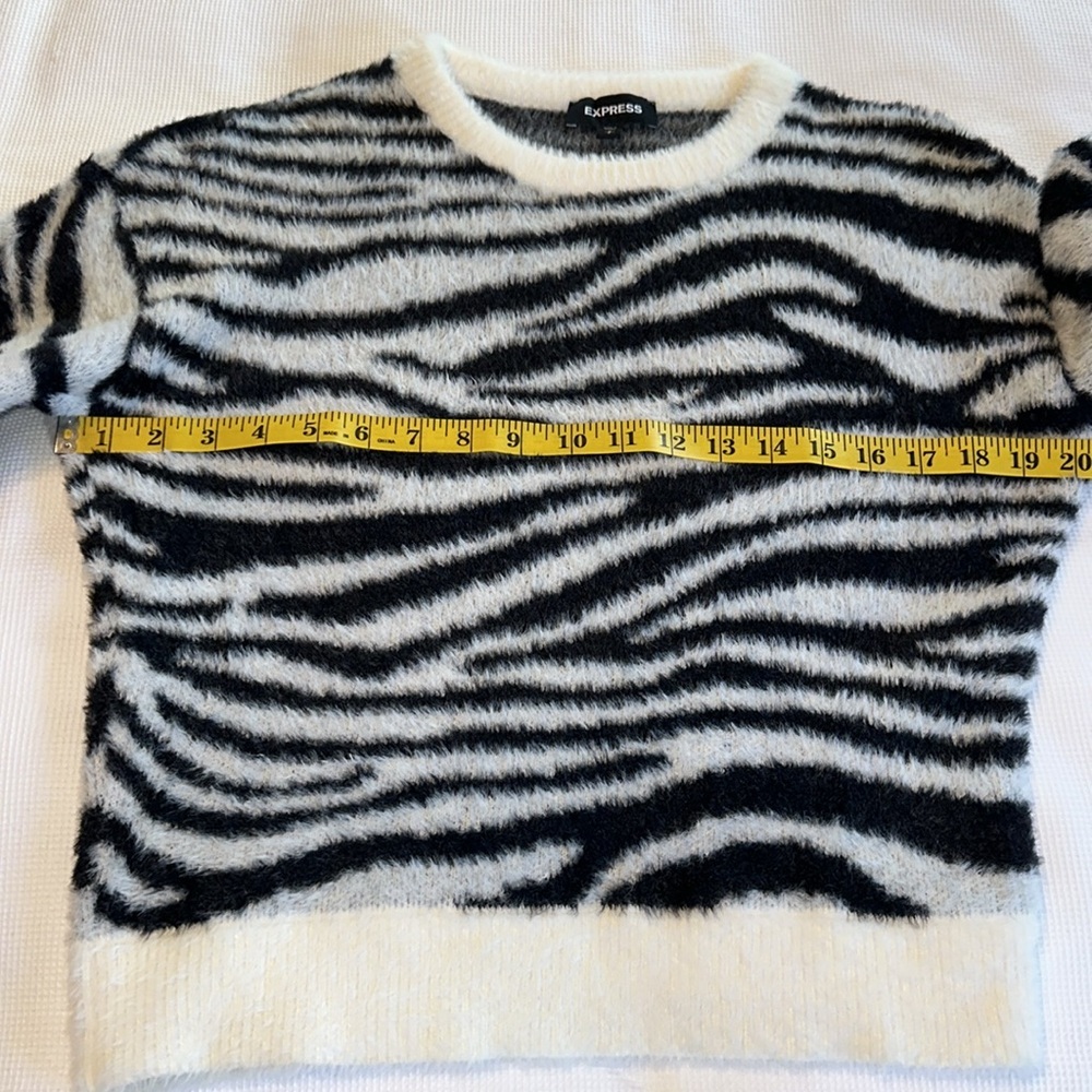 Express Zebra Print Fuzzy Sweater Size Small - image 6